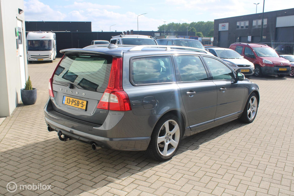 Volvo V70 2.0T Momentum R-design/Automaat/Leer/Navi/APK/NAP 53616843-0.jpg | Henk Geleijnse auto's